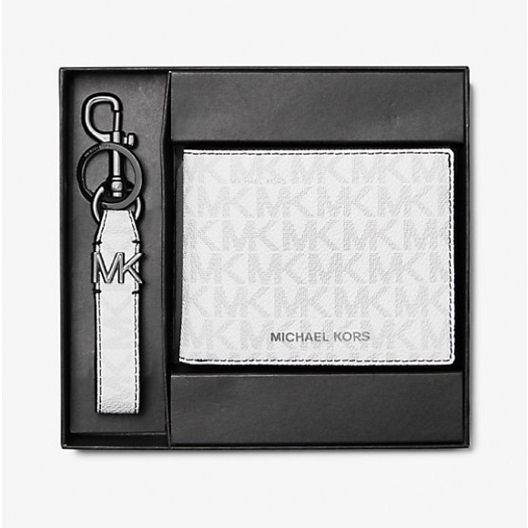 Michael Kors Handbags - MICHAEL KORS - Logo Wallet & Keychain Gift Set